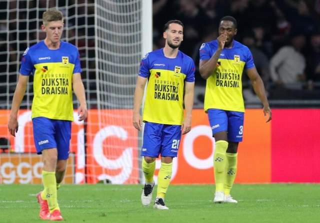 轮椅击剑重 轮椅击剑重