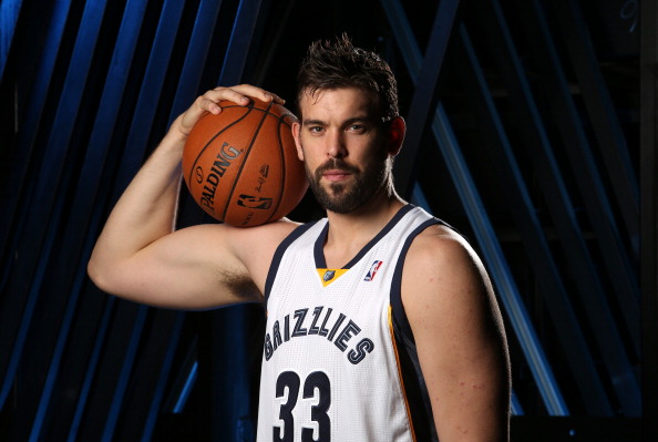 牢牢掌握在 牢牢掌握在